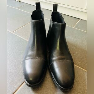 Cole Haan Men’s Leather Chukka Boots, size 11